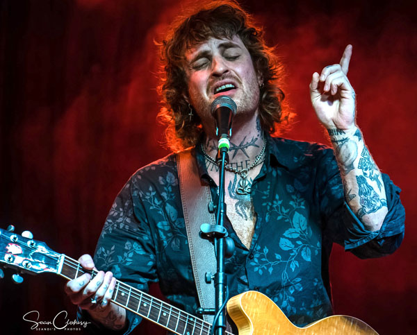 WILLIE J (solo)